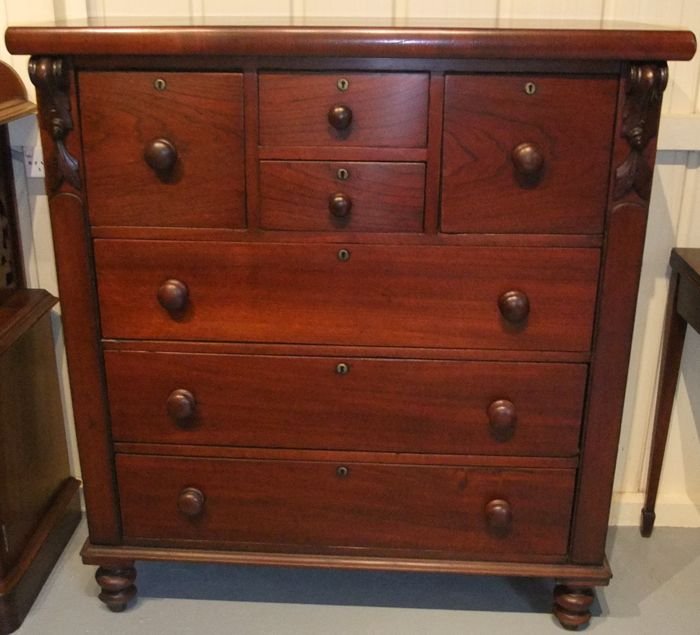 Cedar Chest of 7 Drawers | The Merchant of Welby