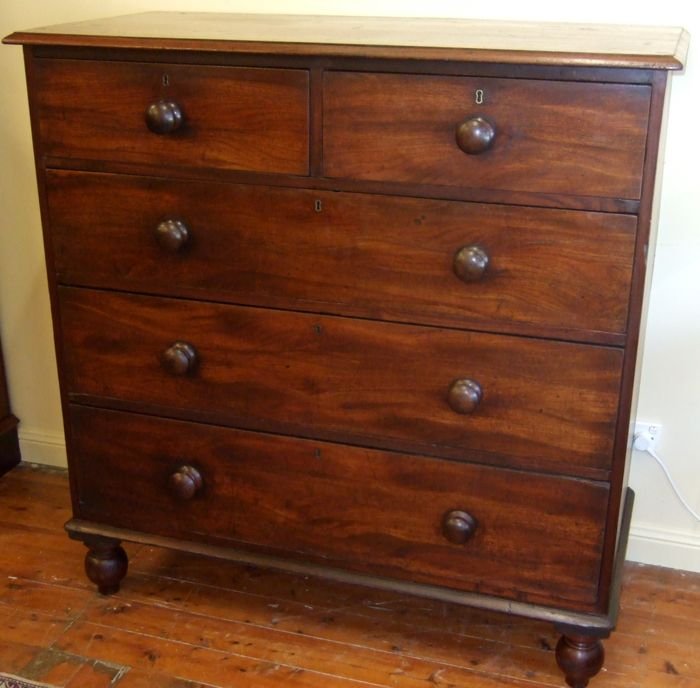 Colonial Cedar Chest of Drawers | The Merchant of Welby